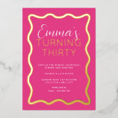 ウェーブホットピンク誕生日フォイル招待状 箔招待状 (正面)