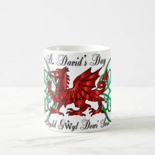 ウェールズのドラゴンのラッパスイセンが付いているSt Davidの日のマグ コーヒーマグカップ