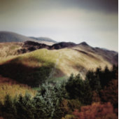 ウェールズのマウンテンビューズ 吊り下げ型タペストリー