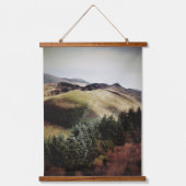 ウェールズのマウンテンビューズ 吊り下げ型タペストリー (正面)