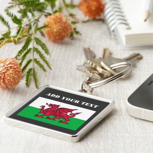 ウェールズの旗 ワールドカップ2022 サッカー キーホルダー (側面)