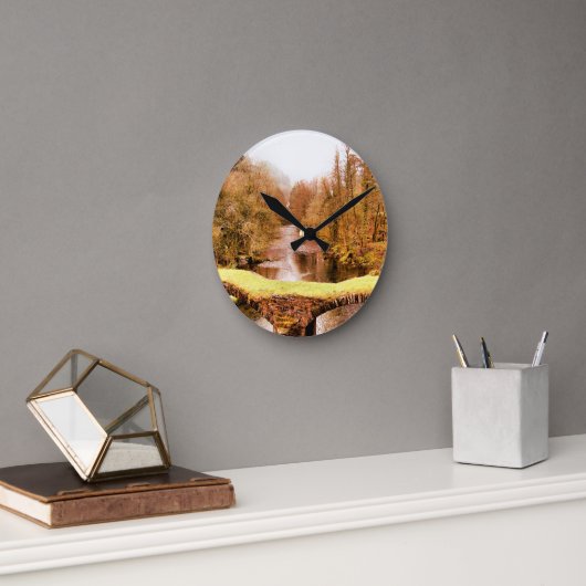 ウェールズの眺め ラウンド壁時計 (オフィス)