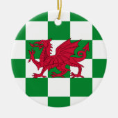 ウェールズの神秘的な赤いケルトのドラゴン旗 セラミックオーナメント (正面)