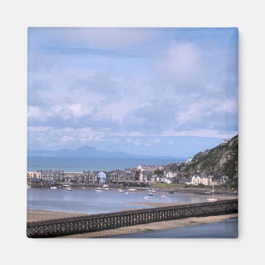 ウェールズの見解 マグネット (正面)