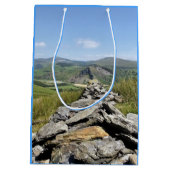 ウェールズの見解 ミディアムペーパーバッグ (裏面)