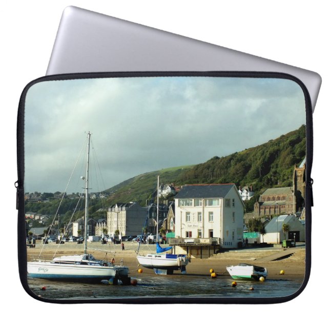 ウェールズの見解 ラップトップスリーブ (正面)