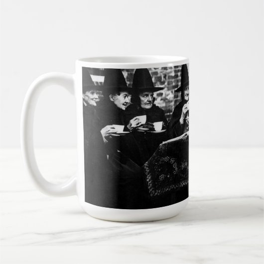 ウェールズの魔女 – 紅茶パーティーヴィンテージ コーヒーマグカップ (左)