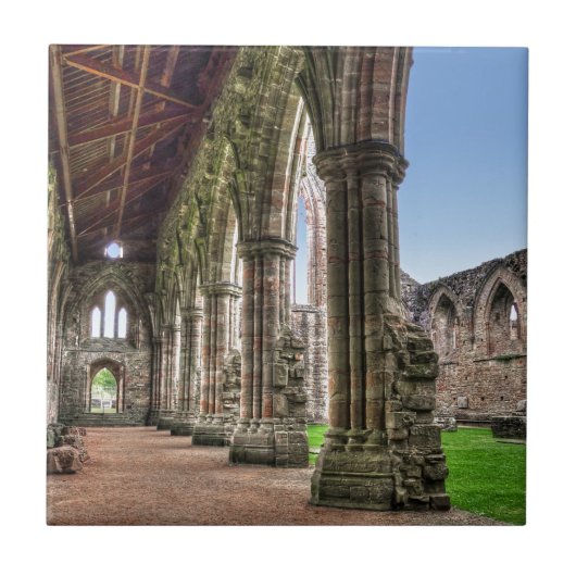 ウェールズのCistercian修道院、古代Tintern Abbey タイル (正面)