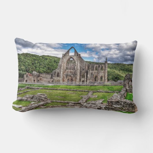 ウェールズのCistercian修道院、古代Tintern Abbey ランバークッション (正面)
