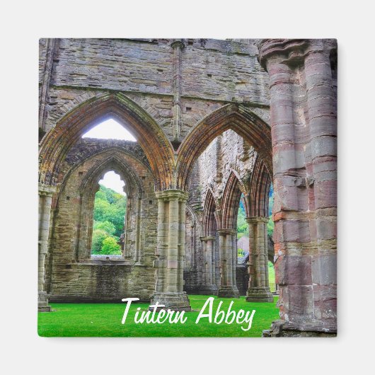 ウェールズのCistercian修道院、Tintern Abbey マグネット (正面)