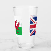 ウェールズ国旗を持つ愛国的なガラスのカップ タンブラーグラス (左)