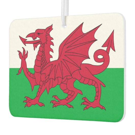 ウェールズ州旗を持つ車の新入生 カーエアーフレッシュナー (左)