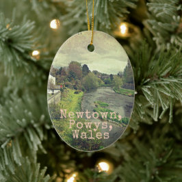 ウェールズ州Wpowys、NewtownのRiver Hafern セラミックオーナメント