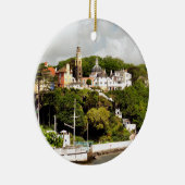 ウェールズ村 セラミックオーナメント (右)