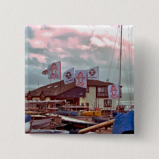 ウェールズ村 缶バッジ (正面)