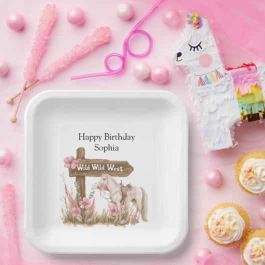 ウエスタンピンク女性のカーボーイワイルドウエストホース誕生日 ペーパープレート (パーティー)