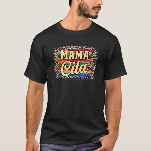 ウエスタンレオパードセラプママチタカウボーイ女性のカーボーイRo Tシャツ (正面)