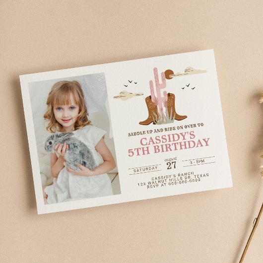 ウエスタンワイルドウエストカントリー女性のカーボーイロデオ誕生日 招待状