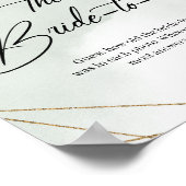 (ウエディングドレスを着た花嫁が手にしている)ゴールドフレームに入った多肉植物 花嫁はいくつでしたか ポスター (角)