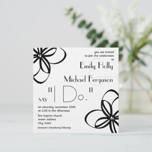 ウエデモダンィング招待-白と白に花を添え 招待状 (スタンド正面)