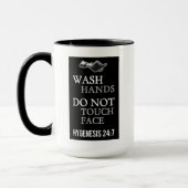 ウォッシュハンズドントTouch顔バイブル引用文 マグカップ (左)