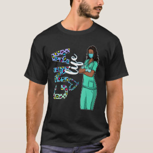 ウォメンズブラックナースユニフォームアフロアフリカンカナナース Tシャツ
