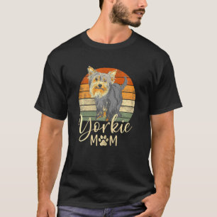 ウォメンズヨークシャーテリアママレトロヨークシャーテリアドッグマム Tシャツ
