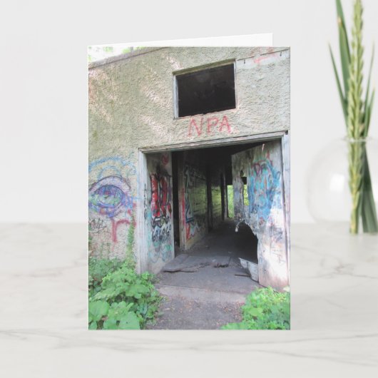 ウォルコット精神病院の玄関ドア 誕生日カード #2 カード (正面)