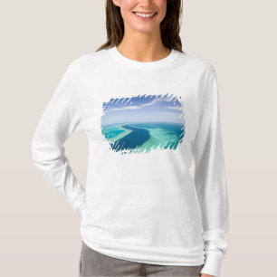 ウォルター・ビビコウ撮影 グレートバリアリーフの上空からの景色 Tシャツ
