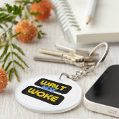 ウォルトは目が覚め、おもしろいことわざ必須 キーホルダー (正面右)