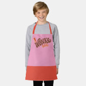 ウォンカバーロゴ エプロン (着用した状態)