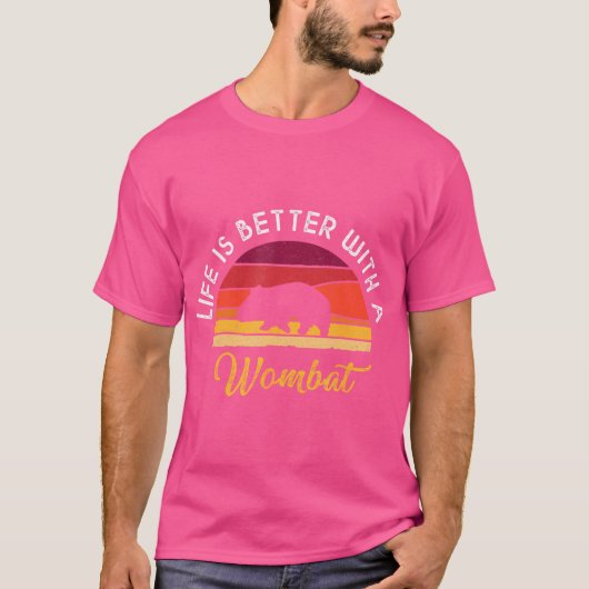 ウォンバット好きの方が人生は好い Tシャツ (正面)