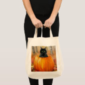 ウォーターカラーのかぼちゃの森の黒猫 ハロウィンの館 トートバッグ (正面(商品))