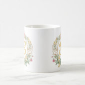 ウォーターカラーの花輪とゴールドのイニシャルモノグラム コーヒーマグカップ (中央)