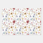 ウォーターカラーの草原の花と蝶と蜂のデザイン ラッピングペーパーシート (正面)