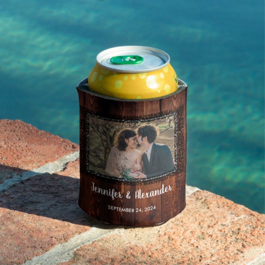 ウォーターカラーの葉と風情ある木の写真の結婚式 缶クーラー (インサイチュ プール)