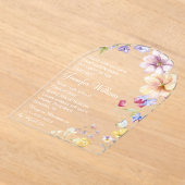 ウォーターカラーの野の花と白いスクリプトの卒業 アクリル招待状 (レイダウン)