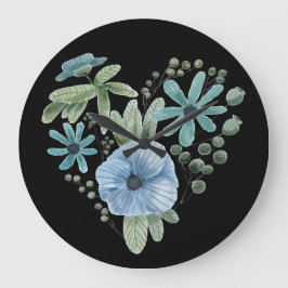 ウォーターカラーの青と緑の花のハート ラージ壁時計