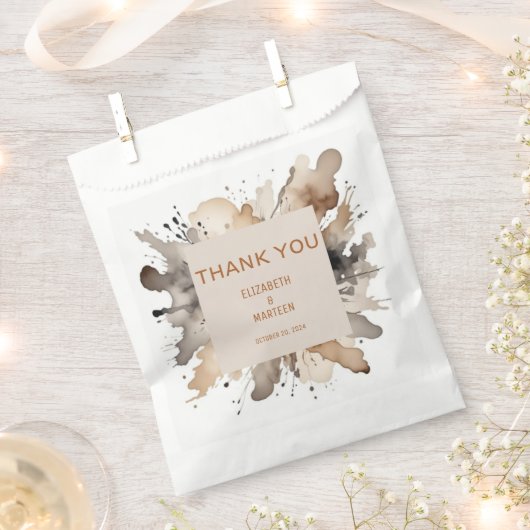 ウォーターカラーグレーブラウンオータム結婚式の引き出物バッグ フェイバーバッグ (クリップ留めされた状態)