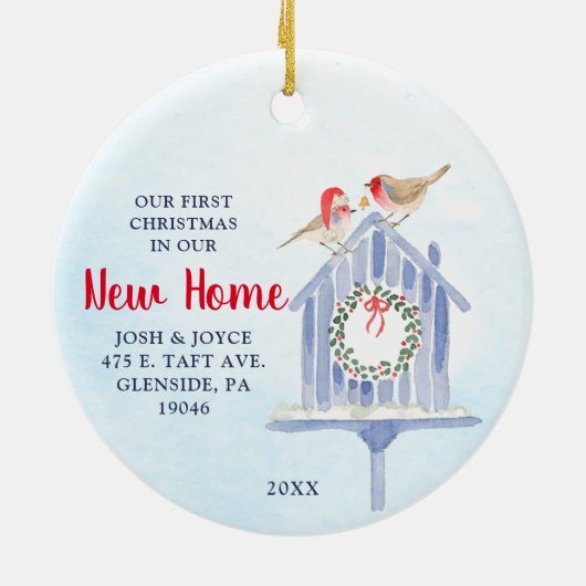 ウォーターカラースノーウィーパーソナライズされたバードハウスニューホーム セラミックオーナメント (裏面)
