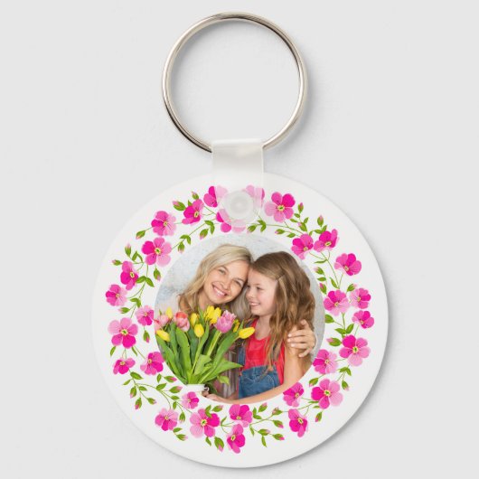 ウォーターカラーピンクの芍薬の花輪モノグラム キーホルダー (正面)