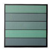 ウォーターカラー紙に描かれた冬の緑とグレーのストライプ タイル (正面)