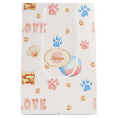 ウォーターカラー「LOVE」デザインと犬の足跡 ミディアムペーパーバッグ (裏面)