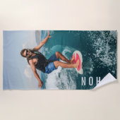 ウォータースキーブルーウェーブビーチ夏名前をカスタムする ビーチタオル (正面)