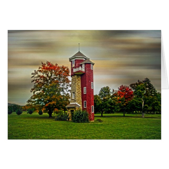 ウォータータワー (正面横)