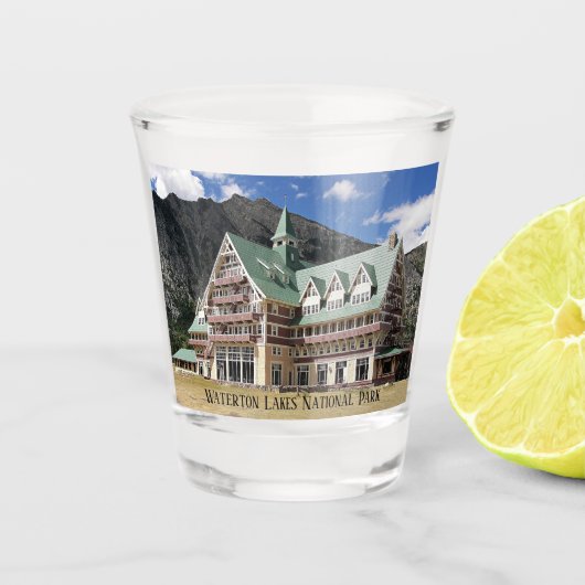 ウォータートンレイクス国立公園(カナダ) ショットグラス (正面)
