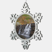 ウォーターフォールアットローレルヒル州パークI スノーフレークピューターオーナメント (右)