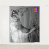 ウォーターホールタペストリーのユタピントの野生馬 タペストリー (正面)