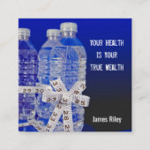 ウォーターボトルとテープメジャーボウ スクエア名刺 (正面)