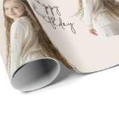 ウォームニュートラルとカスタム誕生日文字と写真 – ラッピングペーパー (ロールコーナー)